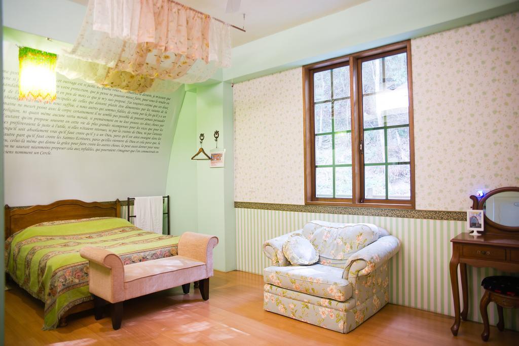 Maison-Philo Homestay B & B Sanyi Bagian luar foto
